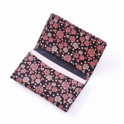 ふるさと納税 山梨県 甲州印伝　名刺入「かぐわ(ローズ柄)」 |  | 01