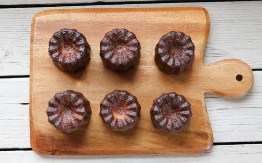 カヌレ ラージサイズカヌレ かぬれ 米粉 平飼い卵 グルテンフリー 洋菓子 焼き菓子 お菓子 おかし スイーツ すいーつ おやつ 美味しい 手作り ドルチェ デザート ギフト プレゼント 誕生日 ご褒