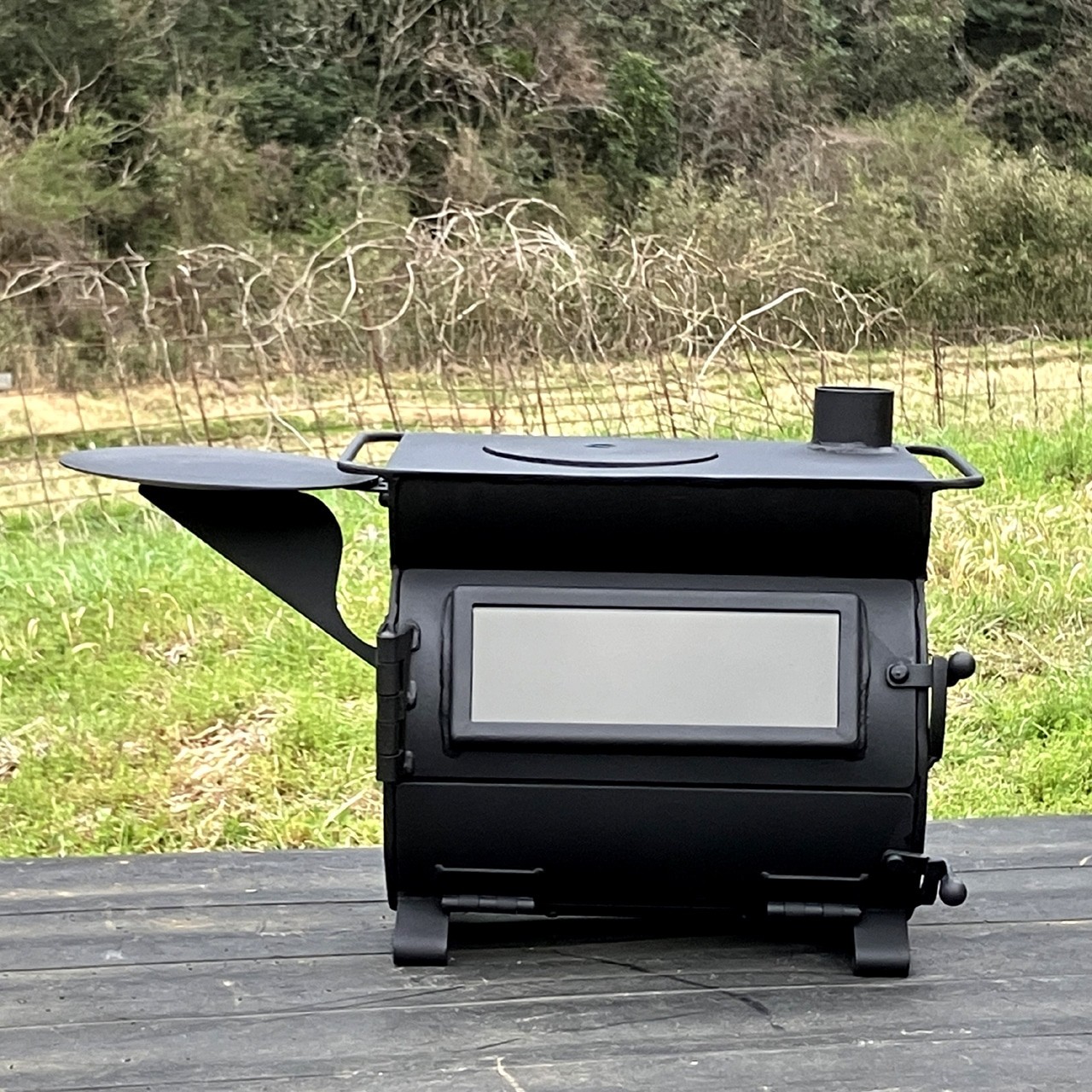 
                  薪 ストーブ ツヨニー DAXmini アウトドア オーブン 調理 ストーブ 薪ストーブ フライパン ピザ アウトドア用品 アウトドアグッズ キャンプ キャンプ用品 防災グッズ 野外調理 暖房 ふるさと納税 高知県 黒潮町 [1628]
                