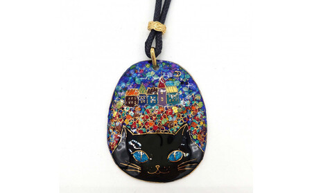 金彩無線七宝焼 黒猫のネックレス