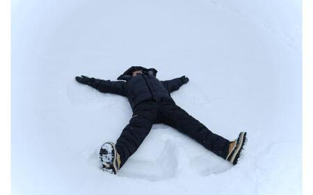 【ペア】 北海道十勝 オンネトースノーシュートレッキング 体験ツアー 《足寄町》 【Slow Travel HOKKAIDO】　北海道旅行 体験 アウトドア スノーシュー カフェ 雪遊び 旅行 オンネ