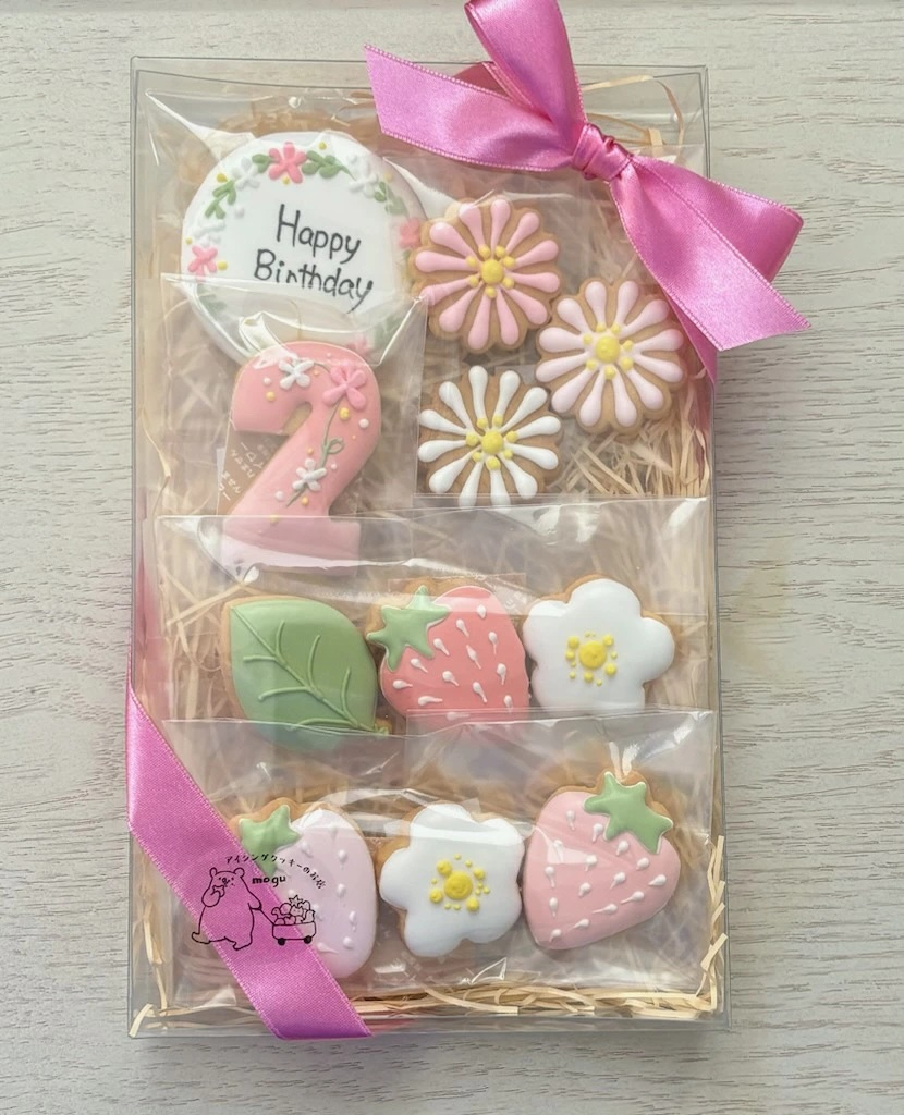 M165-0006_【ふるさと納税】アイシングクッキー　可愛いイチゴのバースデーセット♪