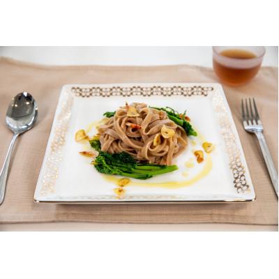 ふるさと納税 須賀川市 グルテンフリー 米粉で作った麺「う米めん」玄米タイプ 100g×100食 |  | 02