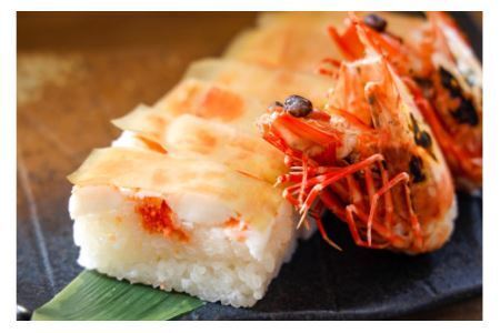 紀州有田産！さわやかなジャバラ果汁使用！足赤海老の押し寿司四本詰め合わせ【化粧箱入・贈答対応】（B1037-1）