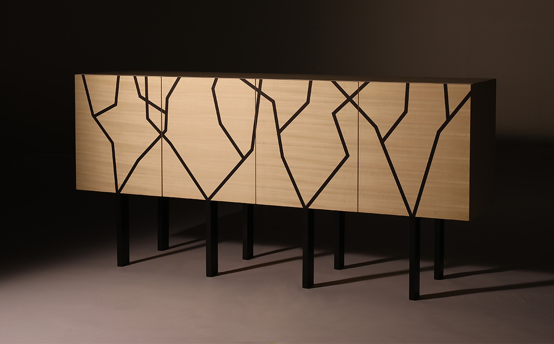 No.1145-01 Fantastique Cabinet Light