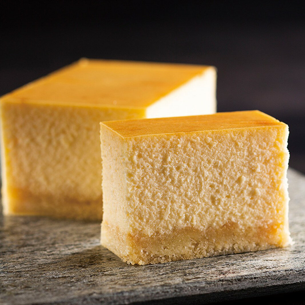 【ふるさと納税】京王プラザホテル スイーツ＆パンセット（チーズケーキセット、パンドミバターミルク半斤×2個セット） スイーツ ケーキ 焼き菓子 お菓子 洋菓子 パティシエ チーズケーキ パン 食パン クリーミー なめらか 贅沢 ピスタチオ 濃厚 東京 新宿 0041-019-S07