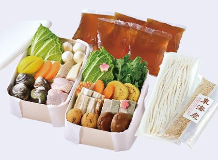 【権太呂】京風うどんすき権太呂なべ 3人前（生麺）［ 京都 老舗 京料理 うどん こし コシ 名店 極上 雑炊 羅臼昆布 具沢山 秘伝のだし 人気 おすすめ グルメ 鍋 お鍋 ギフト 贈答 お取り寄せ