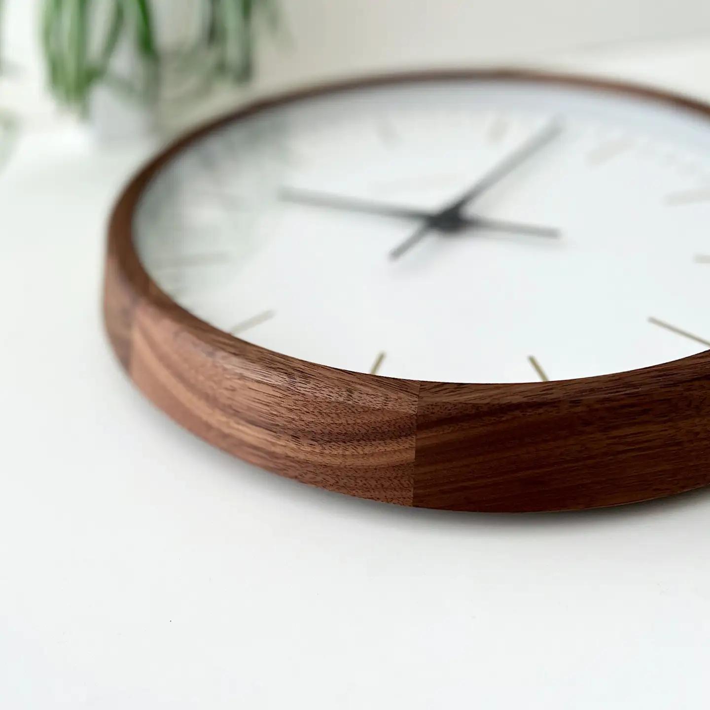 KATOMOKU muku clock 木製掛け時計（ウォールナット）km-129WA