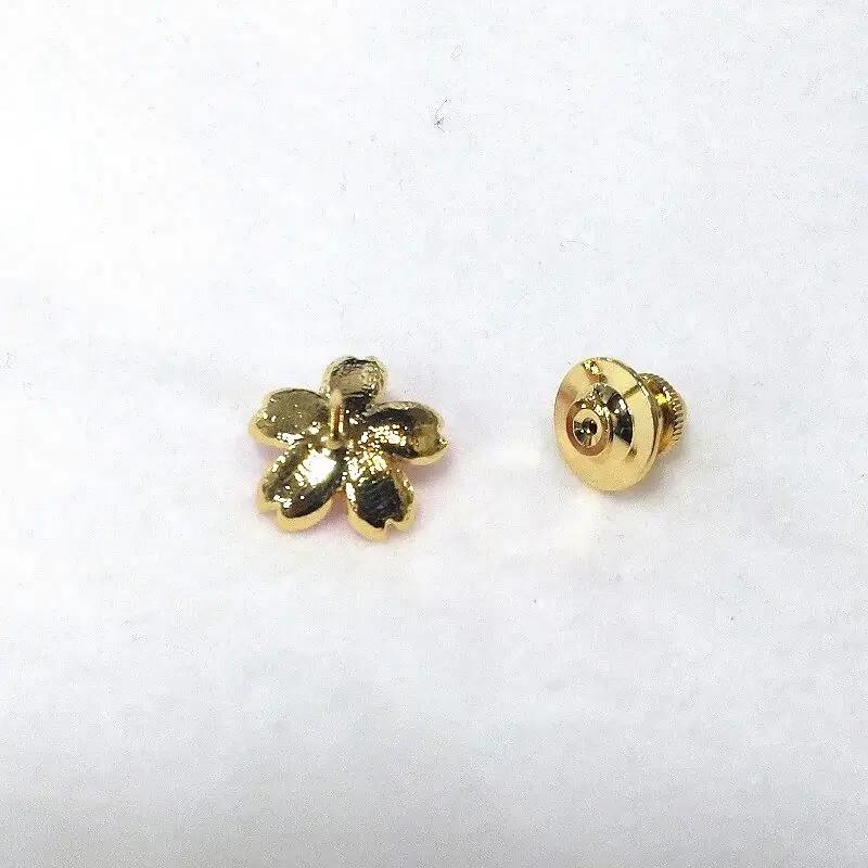 2118 珊瑚ピンブローチ・さくら（深海珊瑚） 贈り物 かわいい アクセサリー カジュアル オシャレ 　桜　花びら