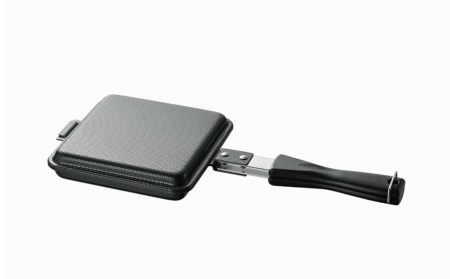 両面エンボス鉄製トースターパン IH対応 キッチン用品 フライパン ホットサンド 燕三条製ホットサンドメーカー 【010S306】