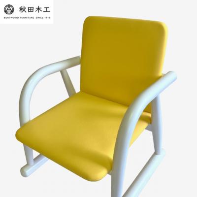 ふるさと納税 湯沢市 【秋田木工】キッズチェア「ゆざわっこ」【かわいい・カラフル・丈夫】[O7401] |  | 02