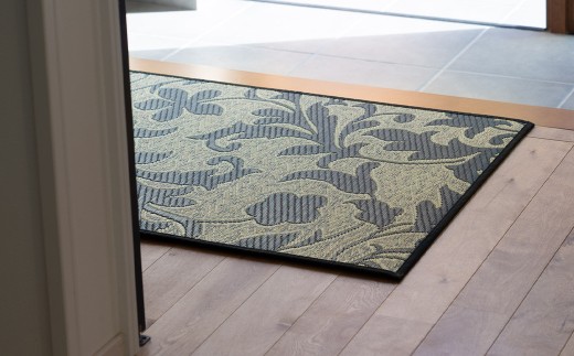抗菌防臭・消臭 玄関マット ネム 70cm×120cm BK（ブラック） マット 敷き物 いぐさ い草 イグサ い草マット 福岡県 柳川市