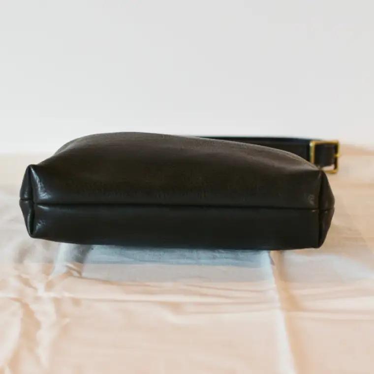 革製品 栃木レザーのミニマムギボシショルダー BB022