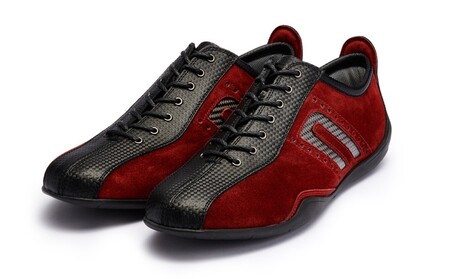 NEGRONI(ネグローニ) ドライビングシューズ イデアコルサ オイルバーニッシュスエード&カーボンファイバー（カラー：イグニションレッド、サイズ：25.0cm）【041-003-1-3】