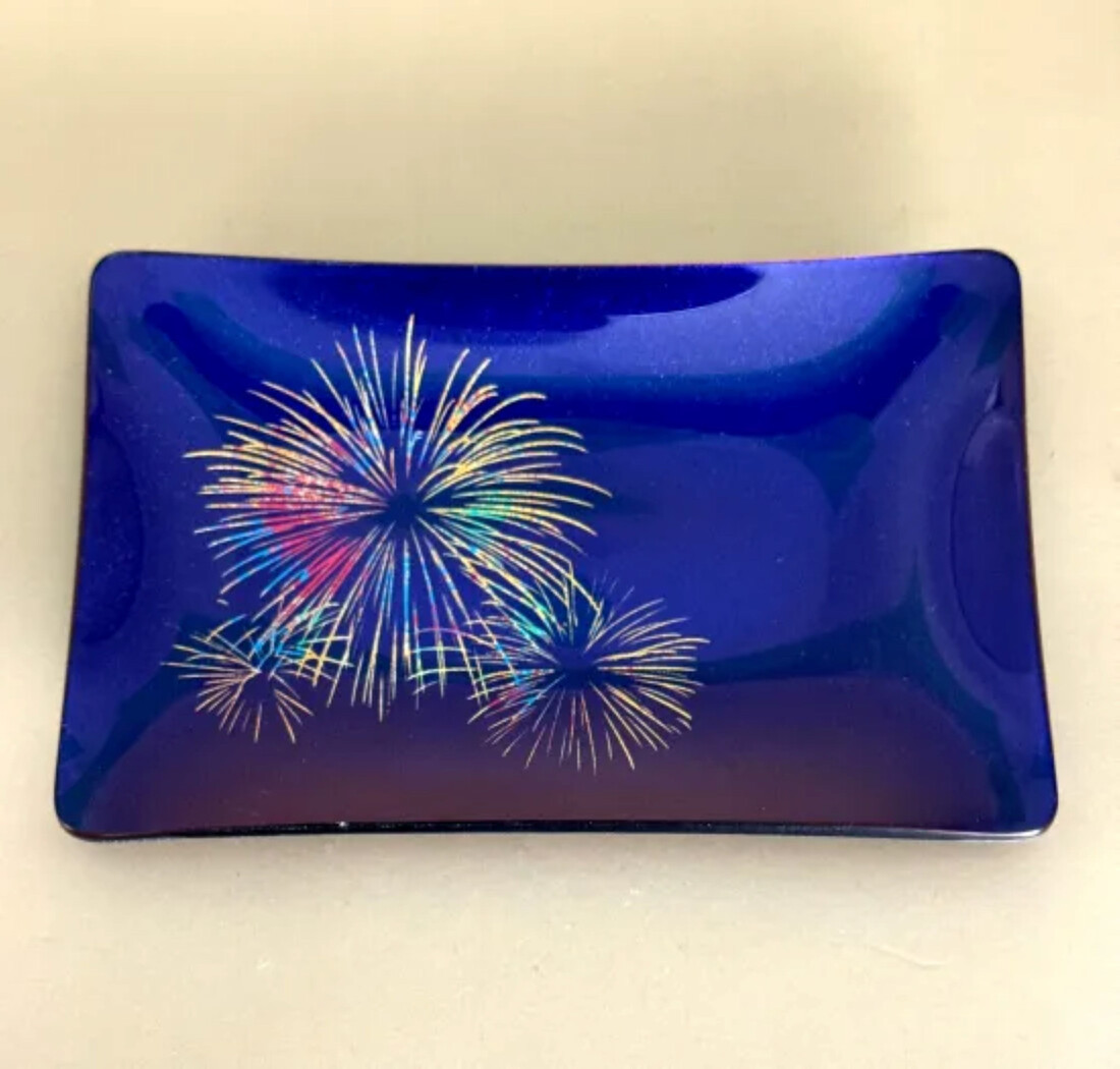 角小皿 花火 マジョブルー ［NF131］ 303446_CU90058