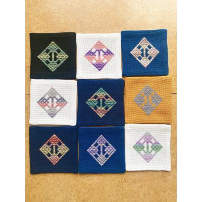 ふるさと納税 青森市 手作りの一点物 つがるこぎん刺しコースター |  | 02