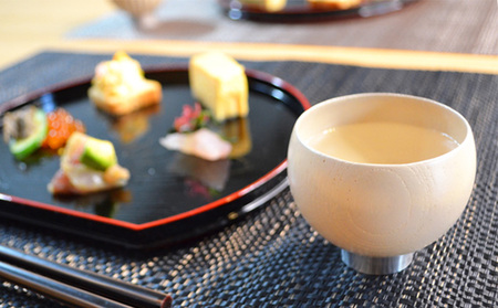 【手作り漆器】湯呑み 京都 sukuf ivory ペア セット 漆器×金属 手作り 漆器 湯呑 湯飲み 湯のみ ゆのみ 湯呑み茶碗 食器 器 おしゃれ 雑貨 キッチン用品 キッチン ぐい呑み 小鉢 