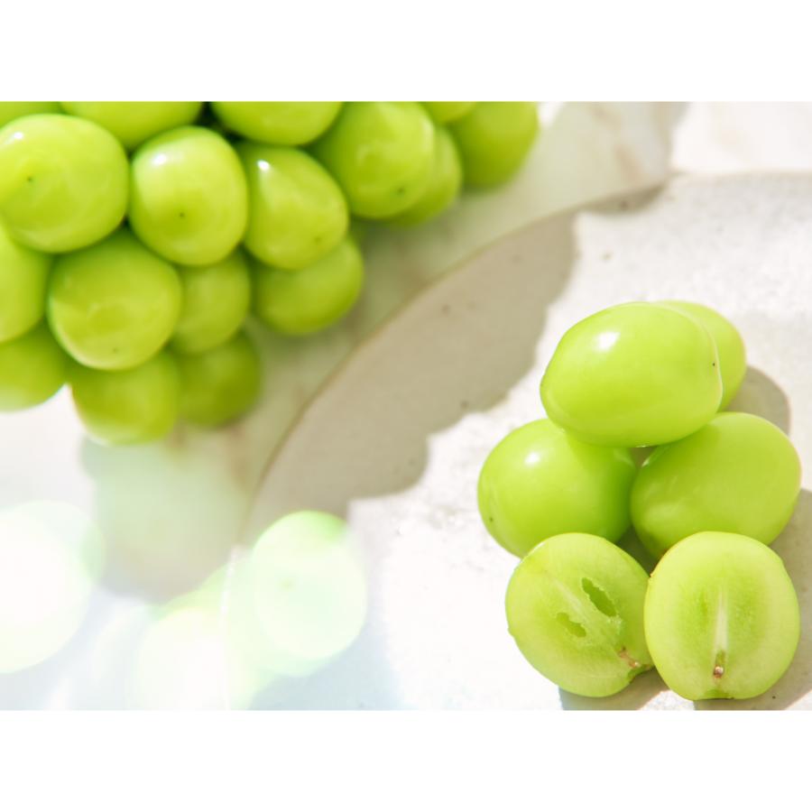 ＜Bonchi＞甲州市産 大粒シャインマスカット3房入り　2kg 自然農法