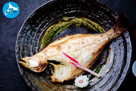 北海道産 上ノ国町 天日干し宗八カレイ＆真ホッケセット（2Lサイズ×各2枚）　かれい　鰈　ほっけ　𩸽　物産展　魚介類　冷凍