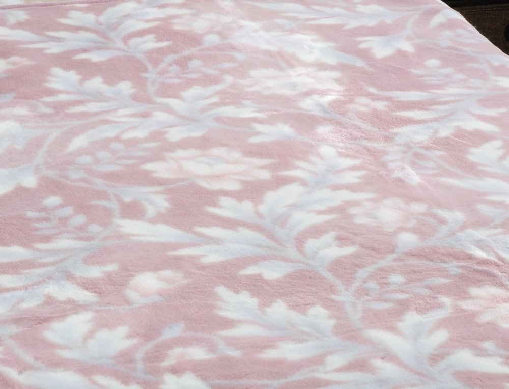 
            [ロマンス] ノエル マイヤー毛布 ピンク シングル 6210010 [2839]
          