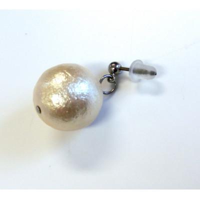 ふるさと納税 和泉市 コットンパールピアス(14mm・アイボリー) |  | 01