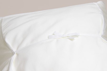 絹の王様で作った ピローケース(表面シルク100％) 枕カバー シルク 絹 / たかはしきもの工房 / 宮城県 気仙沼市