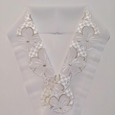 ふるさと納税 伊丹市 半衿 桜と市松 白地に白とシルバー 刺繍 [54030667]