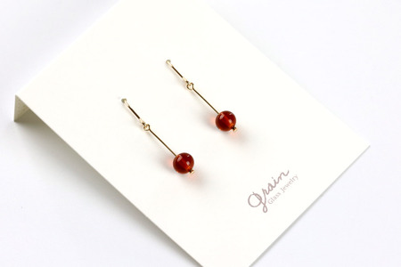 一粒ピアス 【ミディアムトパーズ】ガラスジュエリー Glass Jewelry grain アクセサリー 秋田