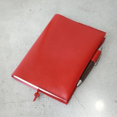 ふるさと納税 高槻市 【KAKURA】A5レザーノートカバー　レッド