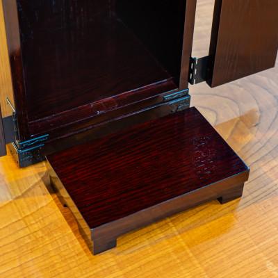 ふるさと納税 利府町 仙台箪笥 仙台厨子 二枚扉 木地呂漆調 |  | 02