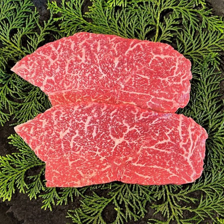 ＜古里精肉店＞「飛騨牛」A5等級ステーキ用（ランプ）150g×2