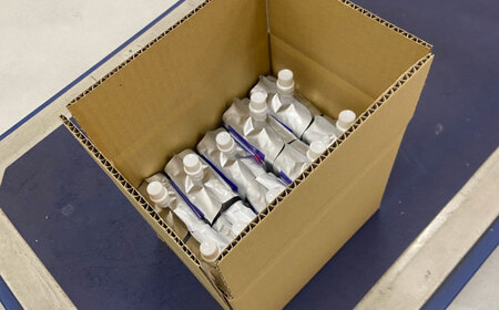 ペット用水素水 獣医さんの水素水　330ml 10本入り 広島県福山市/株式会社マイナス600ミリボルト 高濃度水素水 犬 猫 中性 軟水 国産[BADB005]