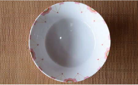 A15-169 錦花綱金襴手AritaBOWL 食卓で活躍！華やかピンク麺鉢 有田焼   幸楽窯