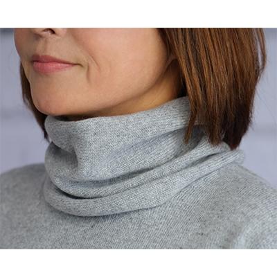 ふるさと納税 泉大津市 希少ベビーカシミヤ100%洗えるネックウォーマー日本製　Fタイプ　グレー　1枚　201FGY |  | 01