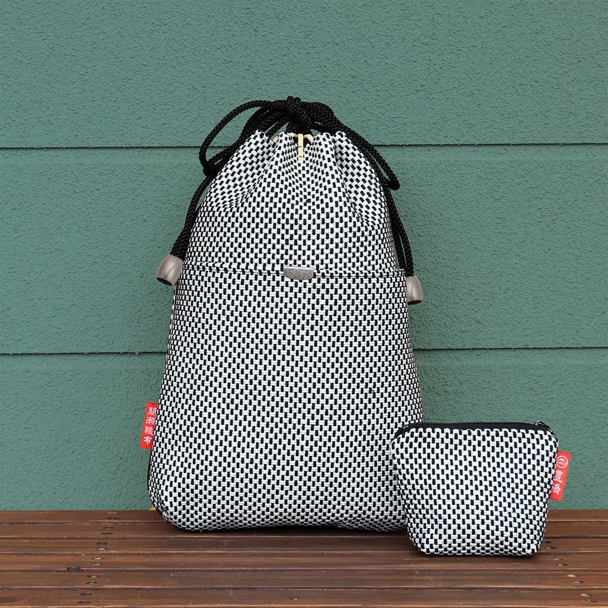 お申し込みの際、ご希望の色（①「白×黒」／②「黒」）を「その他、ご意見」欄にご記入ください。