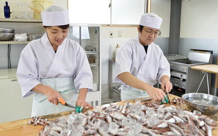 魚肉 魚団子 1kg 宇和島練り物工房みよし 魚肉 C010-061009