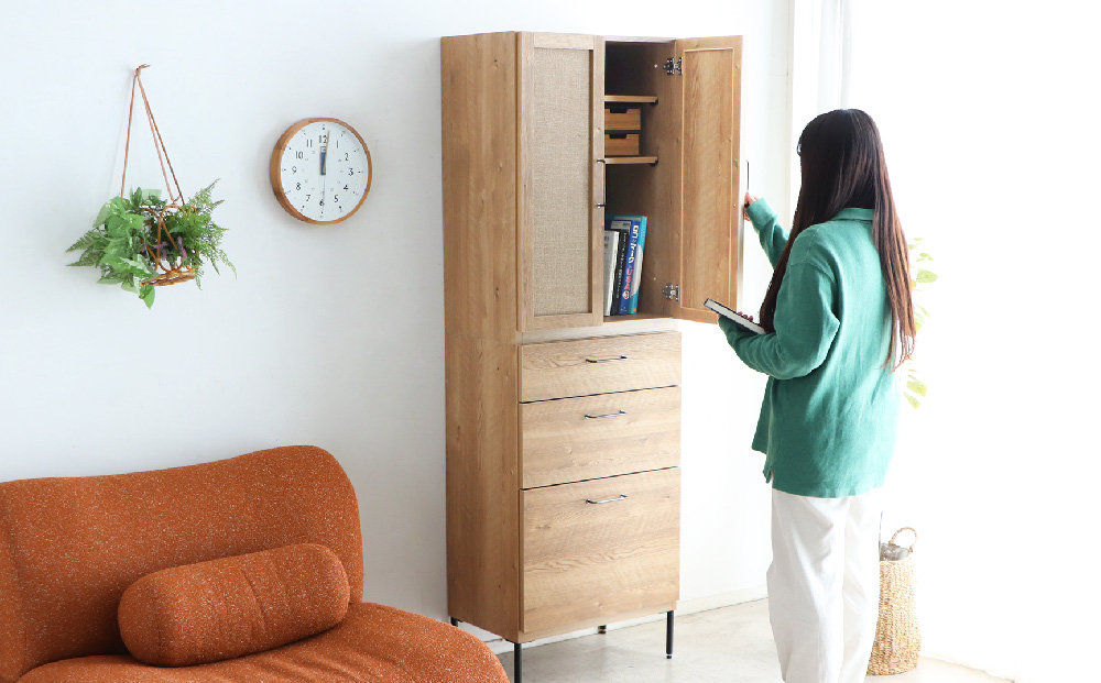 【東馬家具】TMフォカス 麻扉+60チェスト+脚【収納棚 シャビー調 木目 おしゃれ 飾り棚 完成品 脚・取っ手のみ取付】(H060625)