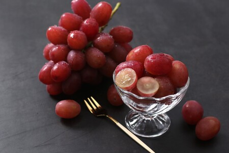 【産地厳選!】長野県産・クイーンルージュ（約1kg）秀品＜10月中旬より発送＞