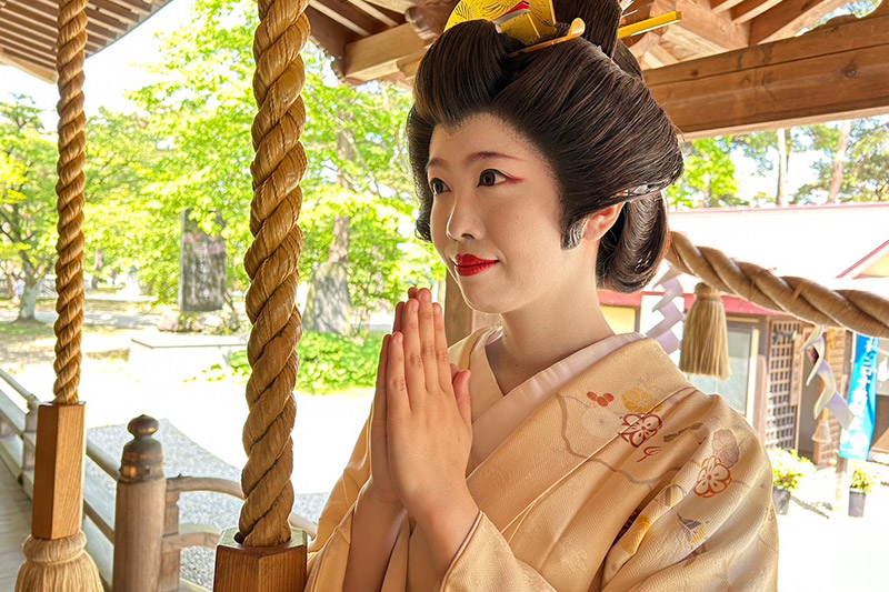 あきた舞妓と街歩きプラン 1グループご招待(2〜9名様)