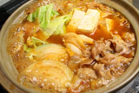 岩手のとうちゃんかあちゃんの店 岩手ホルモン鍋４種セット 豚 チゲ セット 簡単 ホルモン ホルモン鍋 肉 