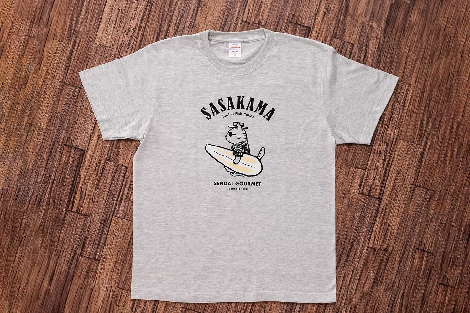 
            仙台・宮城の観光Tシャツ　「猫と笹かま」Tシャツ　Mサイズ・Lサイズから選択可　［T-01］【お土産 観光 Tシャツ 宮城 仙台 笹かまぼこ】
          