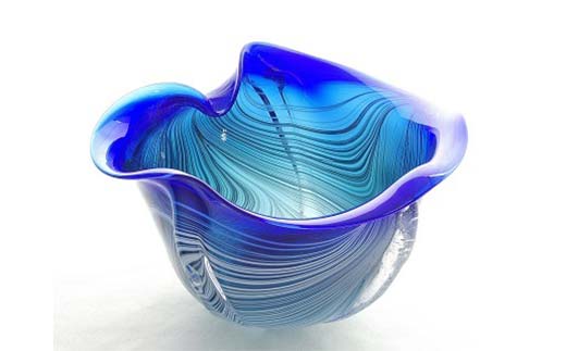 ＜ガラス作家 池本美和＞花入れ「Water Moon」No1 青 吹きガラス 硝子 ガラス 花器 花瓶 池本美和 贈り物 ギフト  工芸品 F6L-508