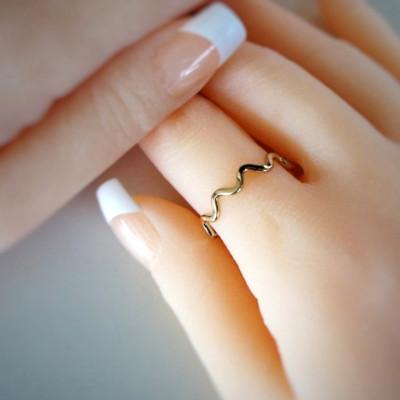 ふるさと納税 藤沢市 K14GF ウェーブリング P3〜30号 マイナスサイズ対応 ご希望のリングサイズで制作 |  | 01