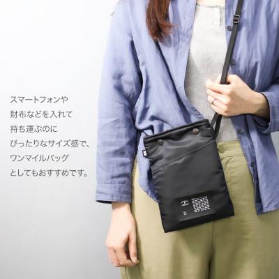ふるさと納税 広島市 FUKUNARY サコッシュ バッグ バーティ  MA-1/ブラック F021【DN089VC01】 |  | 01
