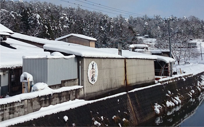 美和桜 特別純米酒 三次で作った雄町のお酒 1800ml 日本酒 お酒 人気 地酒 酒 広島 三次市/美和桜酒造 [APBF010]