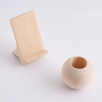ふるさと納税 大子町 木製 スマホスタンド&ペン立て【ヒノキ】 文具 ヒノキのインテリア |  | 01