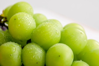 【 数量限定 】 伊万里産 シャインマスカット 約1.3kg 197-B817