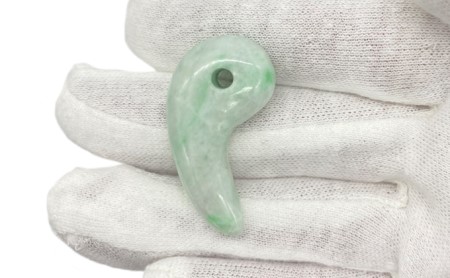 勾玉 翡翠 | 勾玉 諏訪宝飾工芸