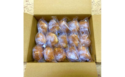 50年変わらない味！地元で人気のシュークリーム15個