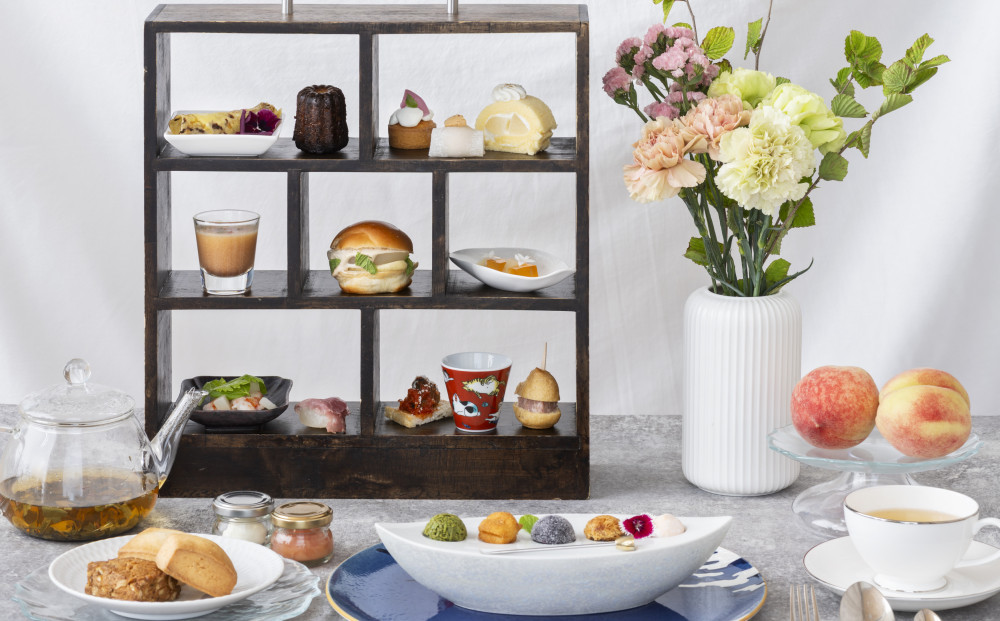 【Unico Polo Afternoon】季節のフルーツのアフタヌーン＋カフェフリーフロー　ペアチケット【三井ガーデンホテル横浜みなとみらいプレミア　20階】